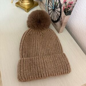 Cozy Brown Knit Pom-Pom Beanie